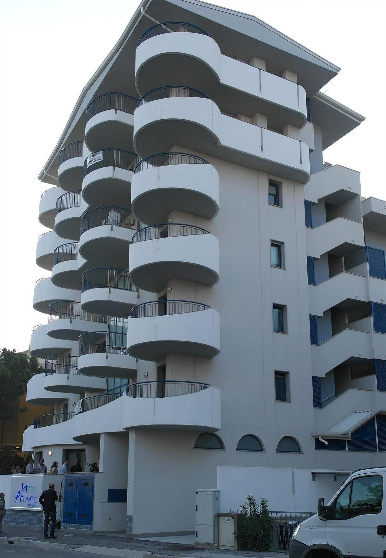 Apart Hotel Atlantic Grado Exterior foto